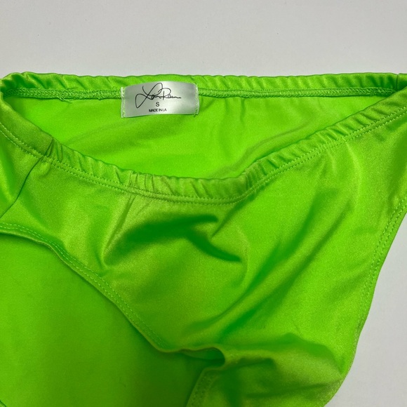 NWOT ⚜️💚⚜️ Laina Rauma lime color High Jump bikini bottom - Picture 16 of 16